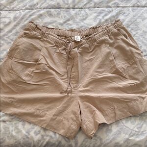 H&M Women's linen blend shorts